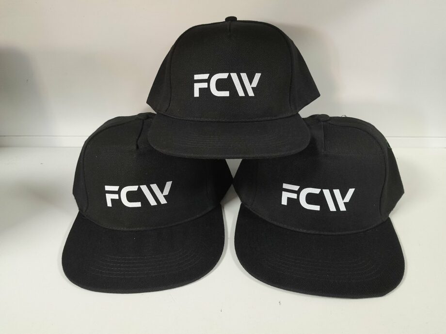 Gorra plana FCW Negra